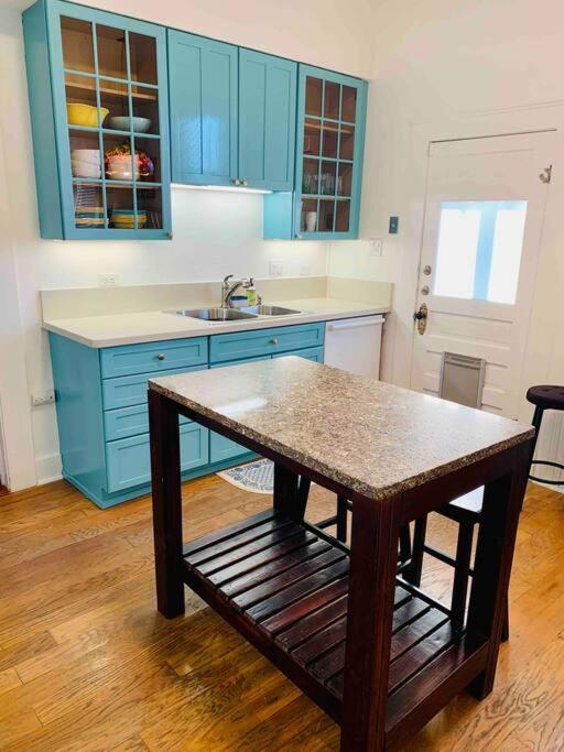 Pershing Place: Historic Home With Heated Spa/Pool By Zoo, Pearl, Golf, Witte San Antonio Exterior foto